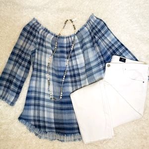 3/4slv cotton top with frayed edge